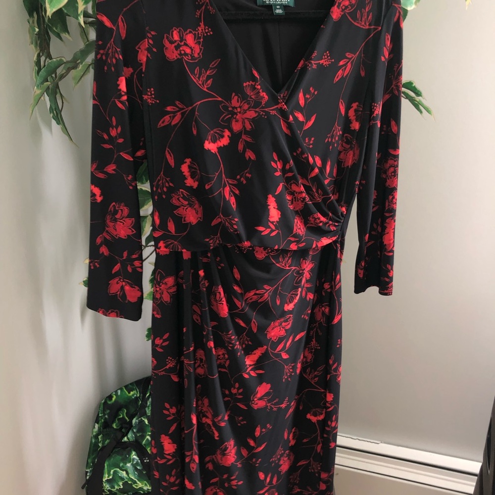 Dress - Picture 2 of 4